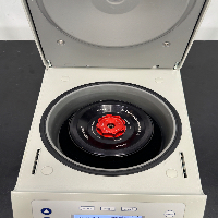 Eppendorf Centrifuge 5425 image 3